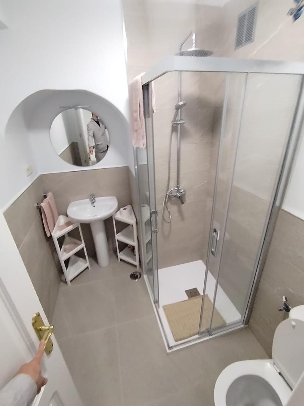 Hostel Latimoamericano Masculino Μαδρίτη Εξωτερικό φωτογραφία